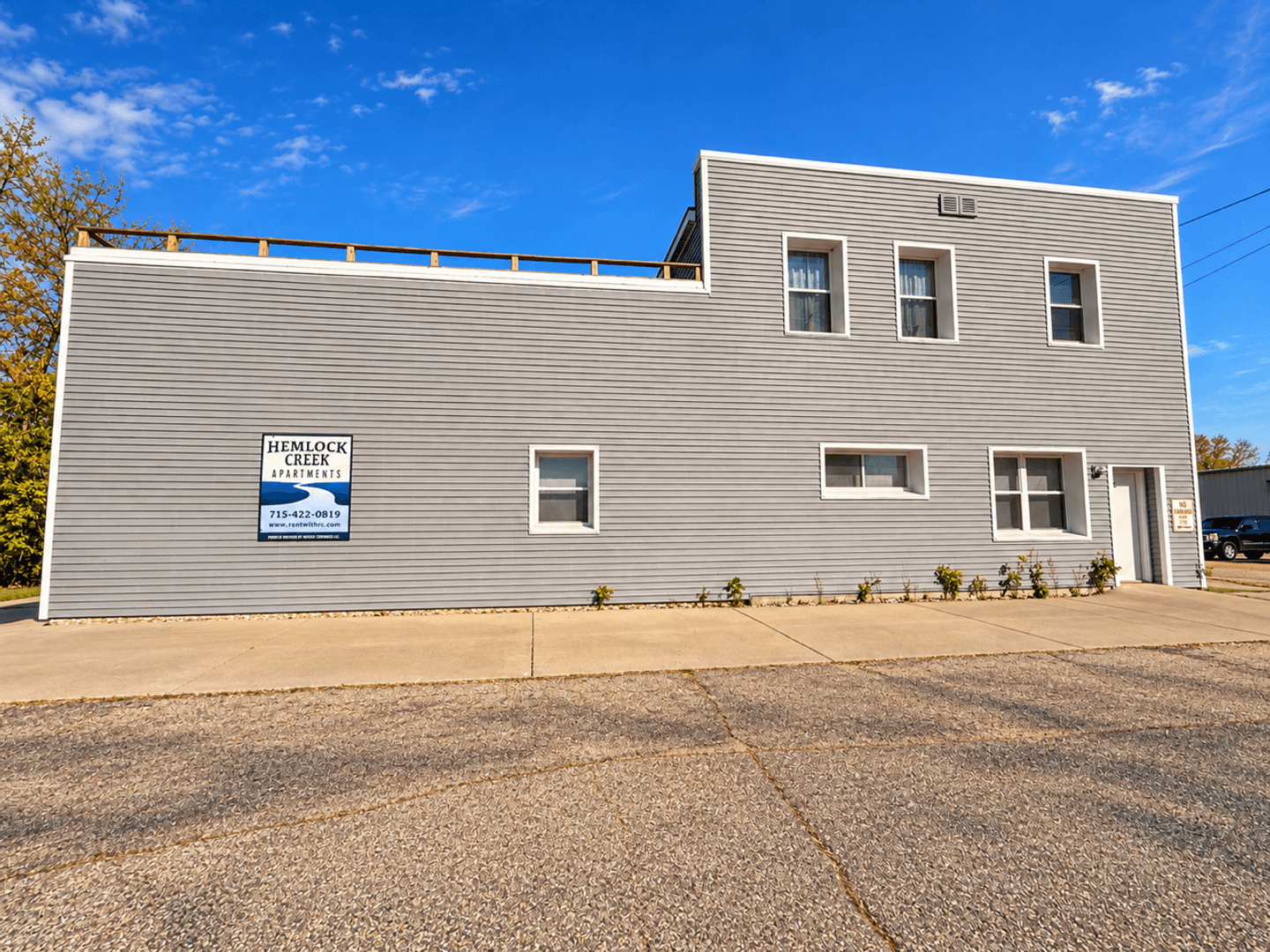 Vesper Apartment: 6594 Cameron Ave