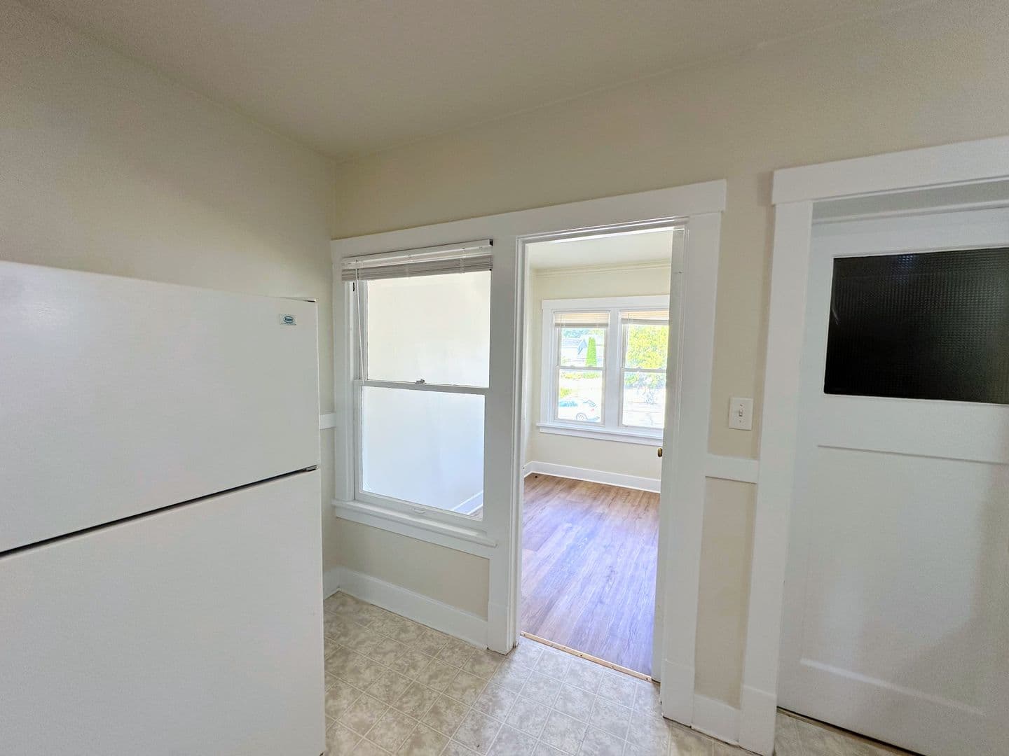 Manitowoc Apartment: 812 State Street