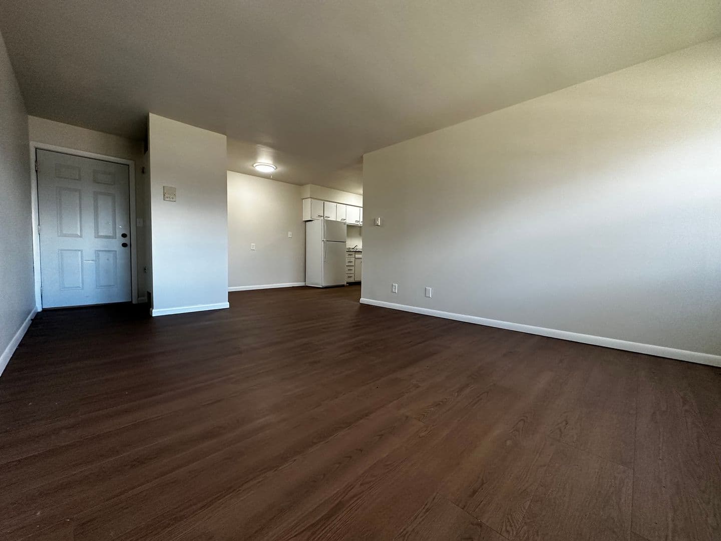 Green Bay Apartment: 125 Bader St