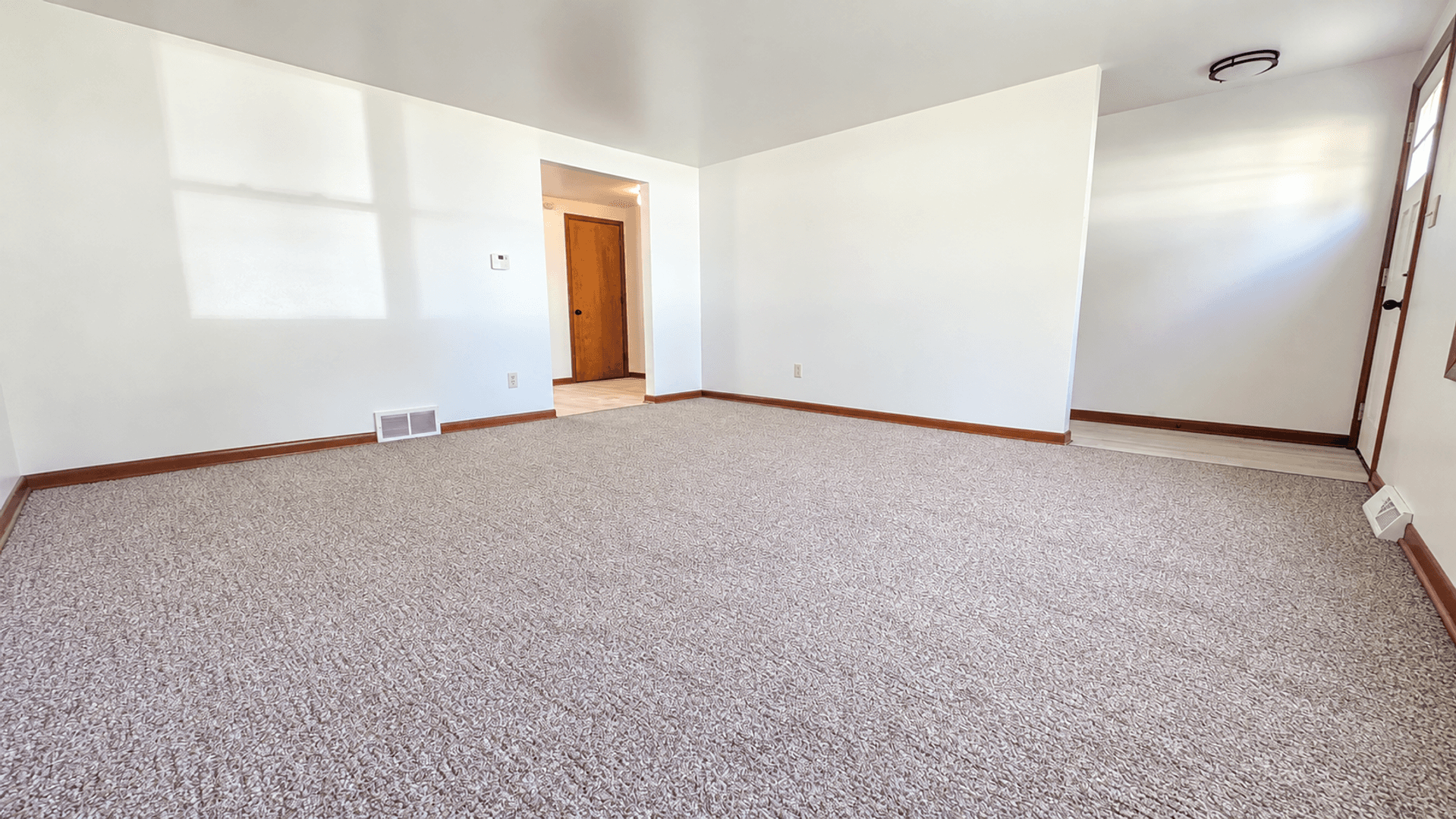 Green Bay Apartment: 408-410 Steven Street