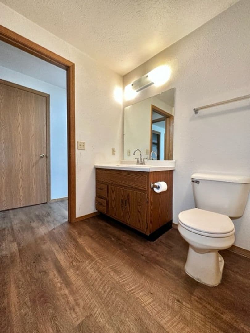 Green Bay Apartment: 1795 Eldorado Dr.