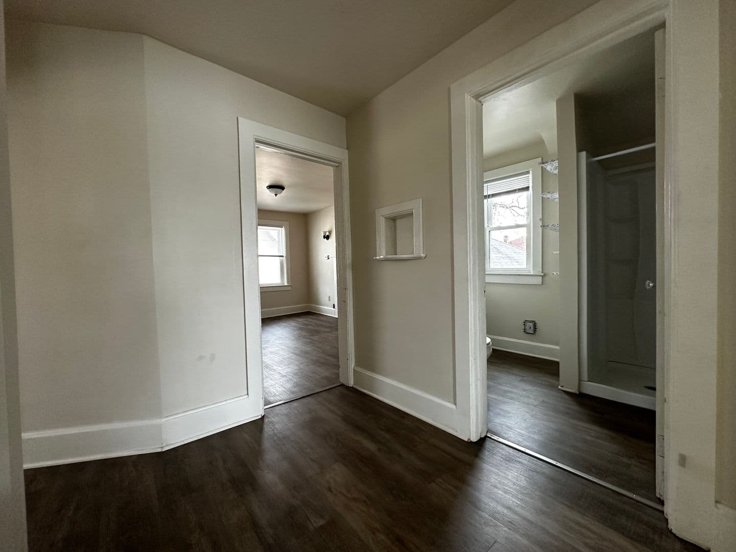 Green Bay Apartment: 808 Cherry St