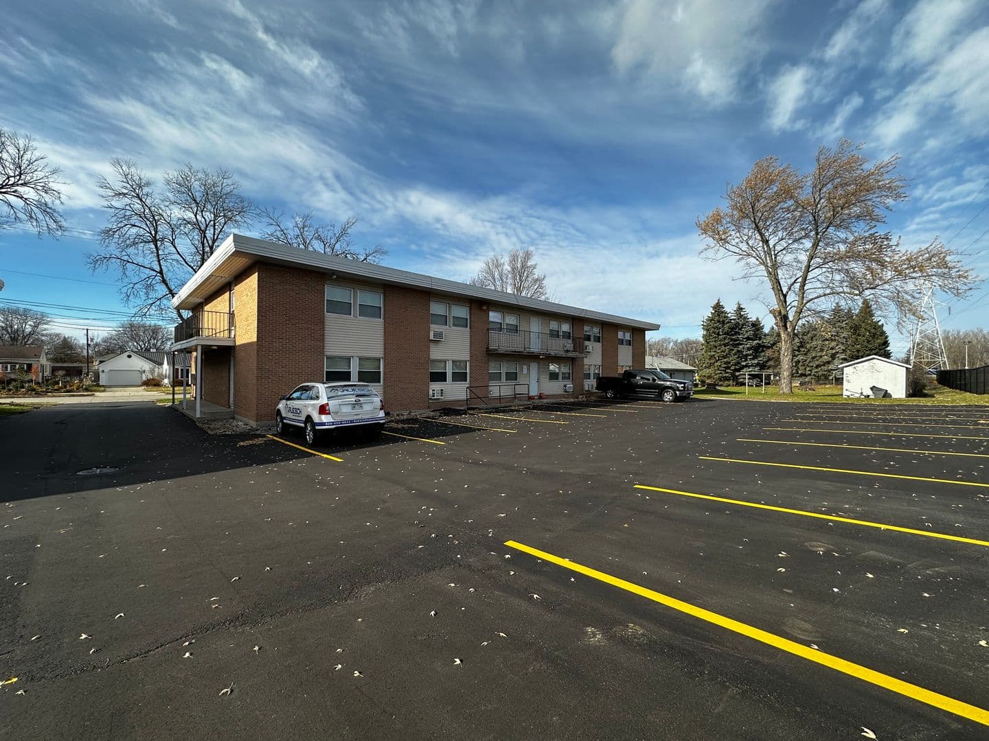 Green Bay Apartment: 125 Bader St