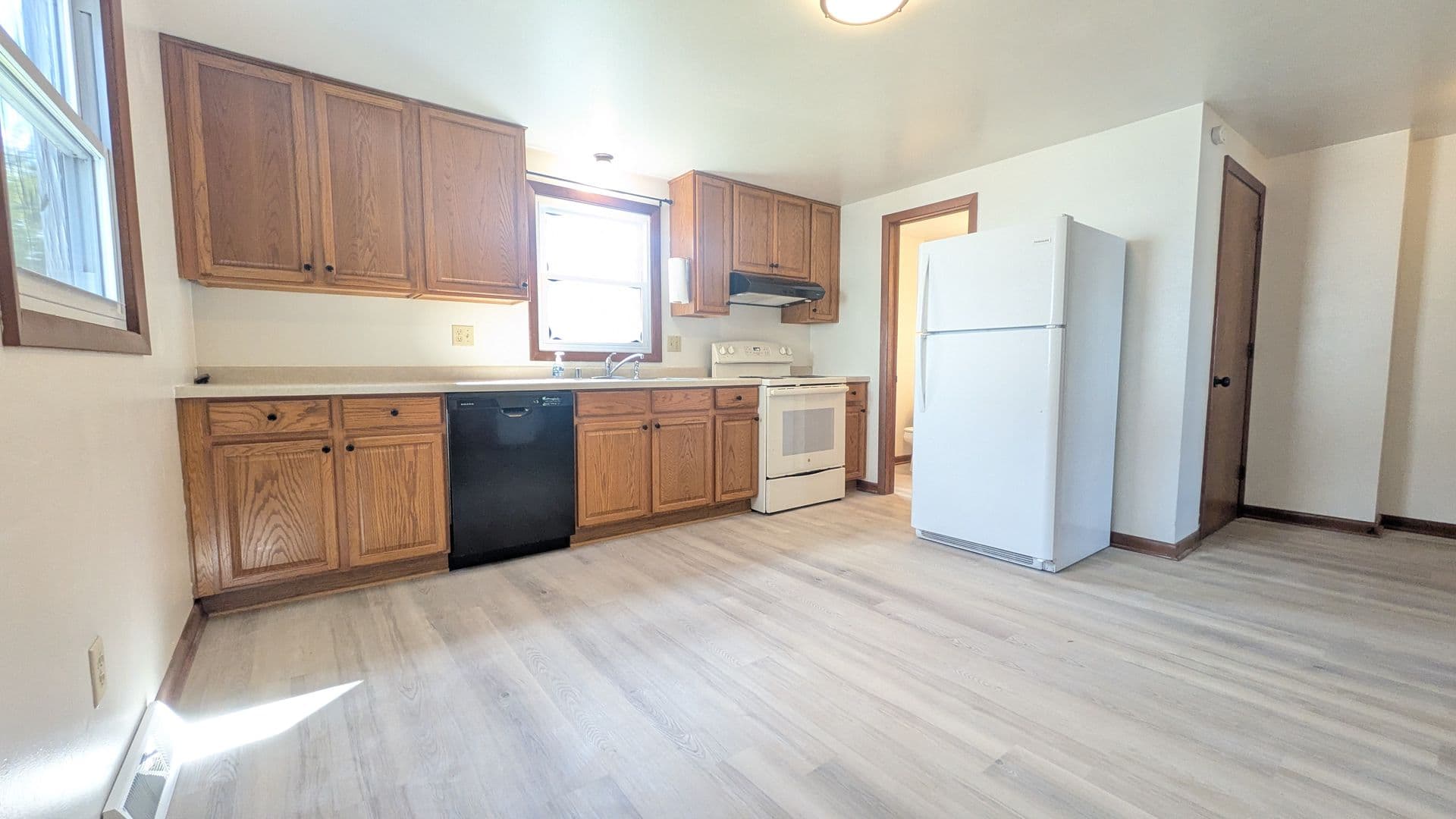 Green Bay Apartment: 408-410 Steven Street