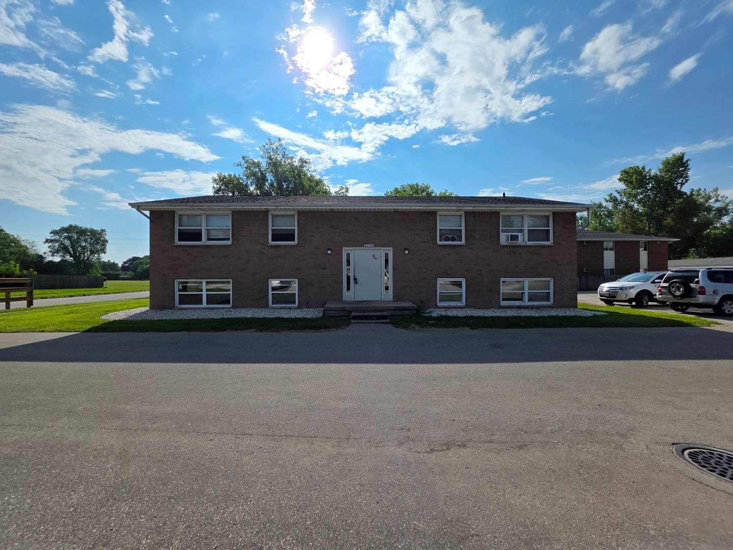 Green Bay Apartment: 2096 Imperial Ln