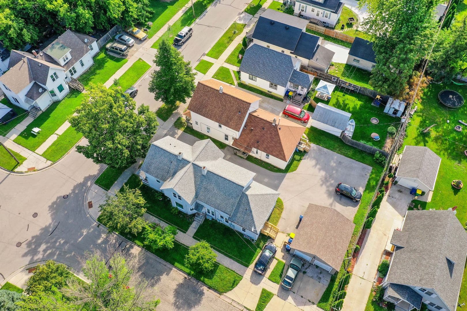Green Bay Apartment: 529-531 5th St