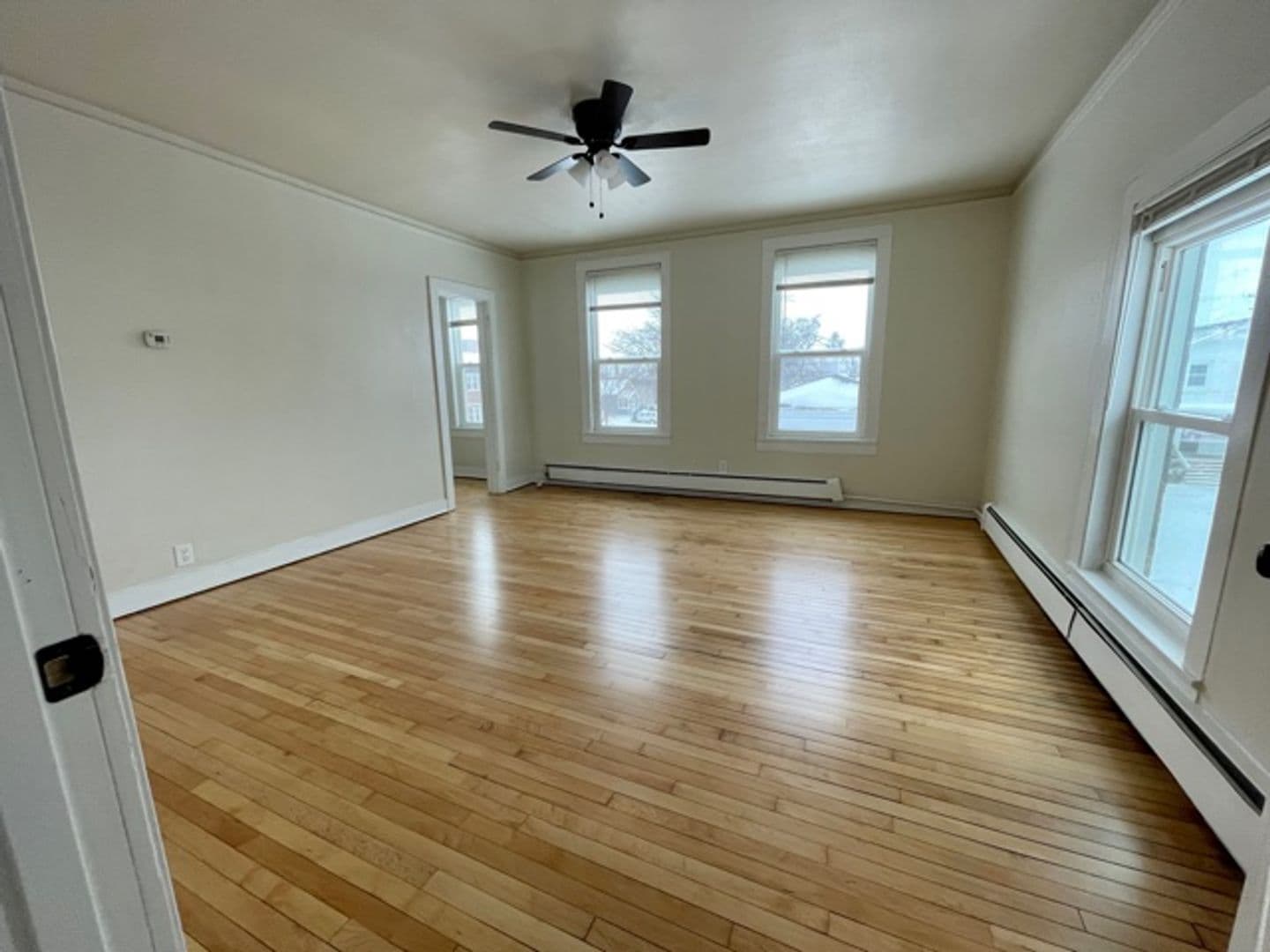Green Bay Apartment: 700 Pine St.
