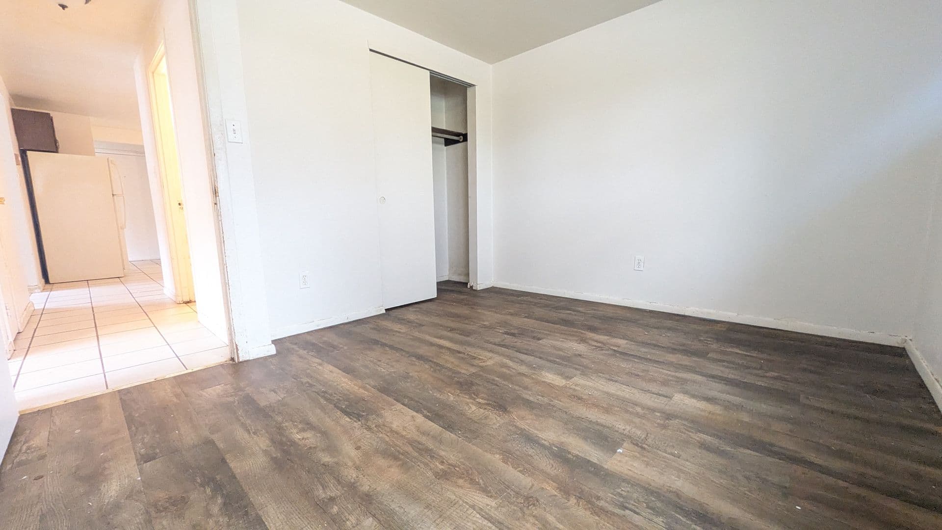 Green Bay Apartment: 1819 Badger Street