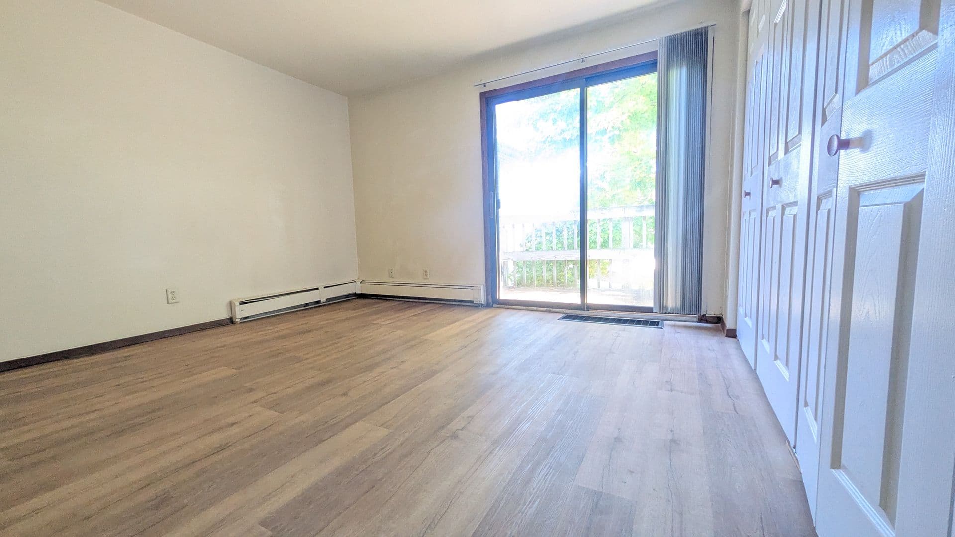 Appleton Apartment: 330-340 Wilson Ave.