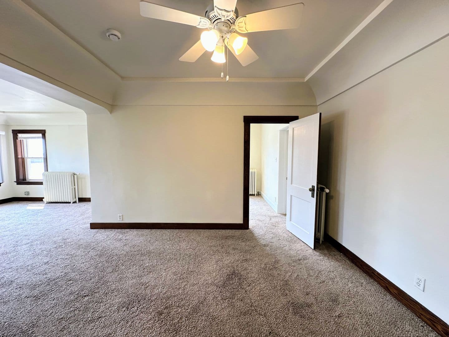 Manitowoc Apartment: 812 State Street