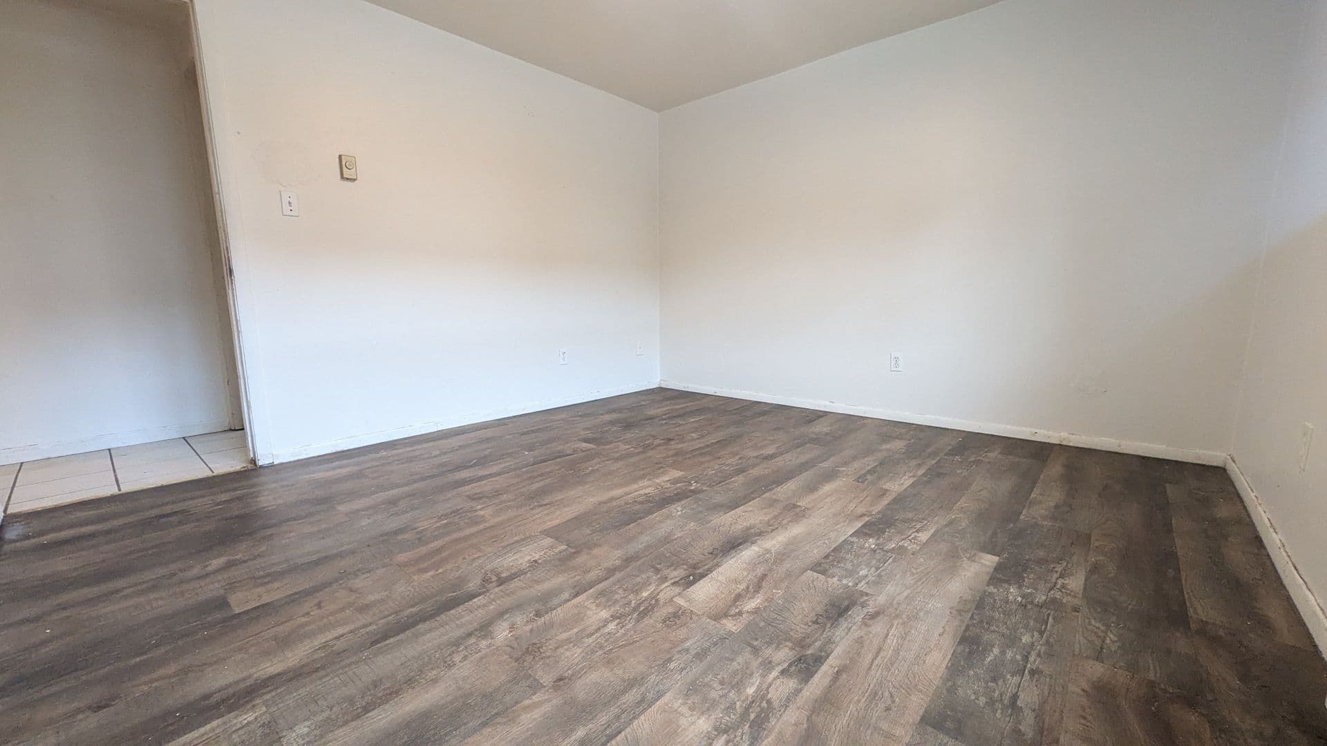 Green Bay Apartment: 1819 Badger Street