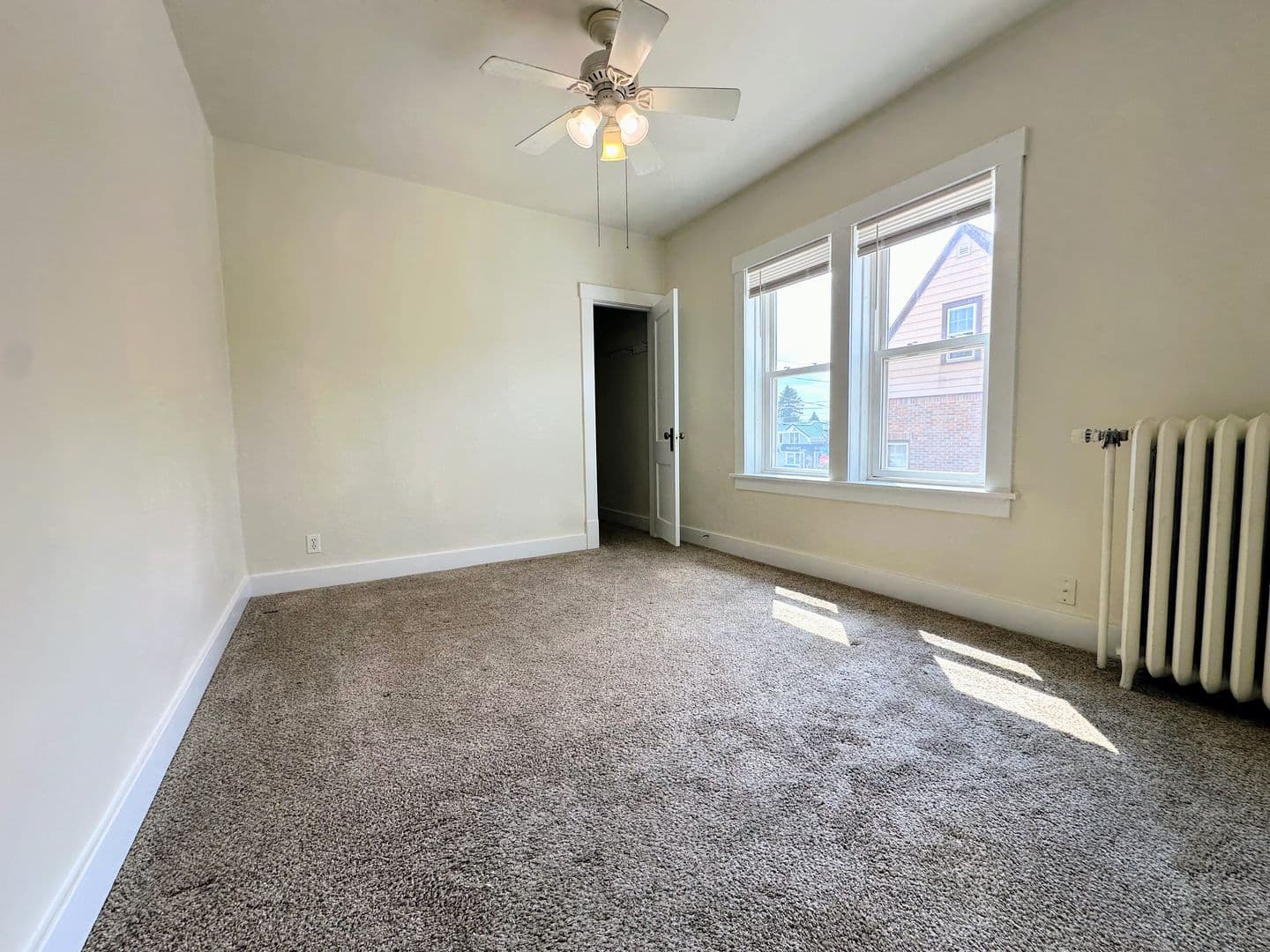 Manitowoc Apartment: 812 State Street