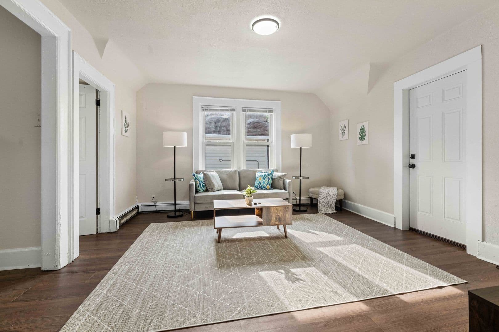 Green Bay Apartment: 529-531 5th St