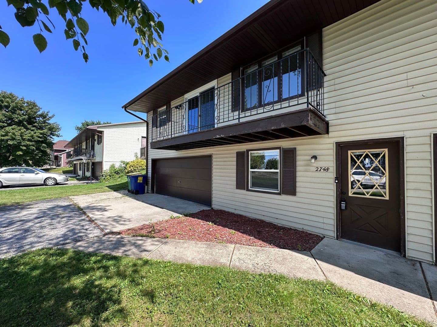 Green Bay Multiplex: 2746 Nicolet Dr