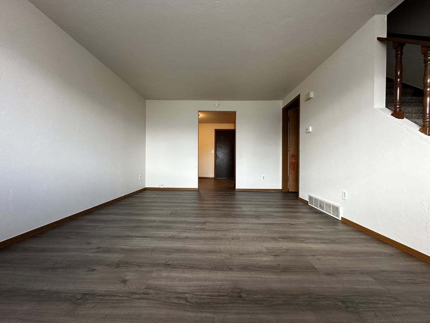 De Pere Apartment: 1168 Scheuring Rd.