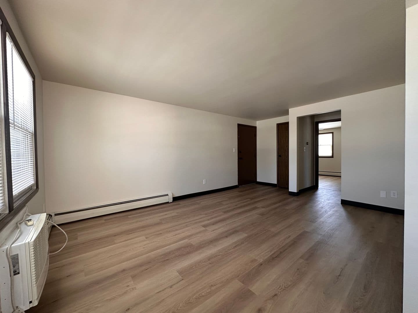 De Pere Apartment: 207 Fort Howard Ave.