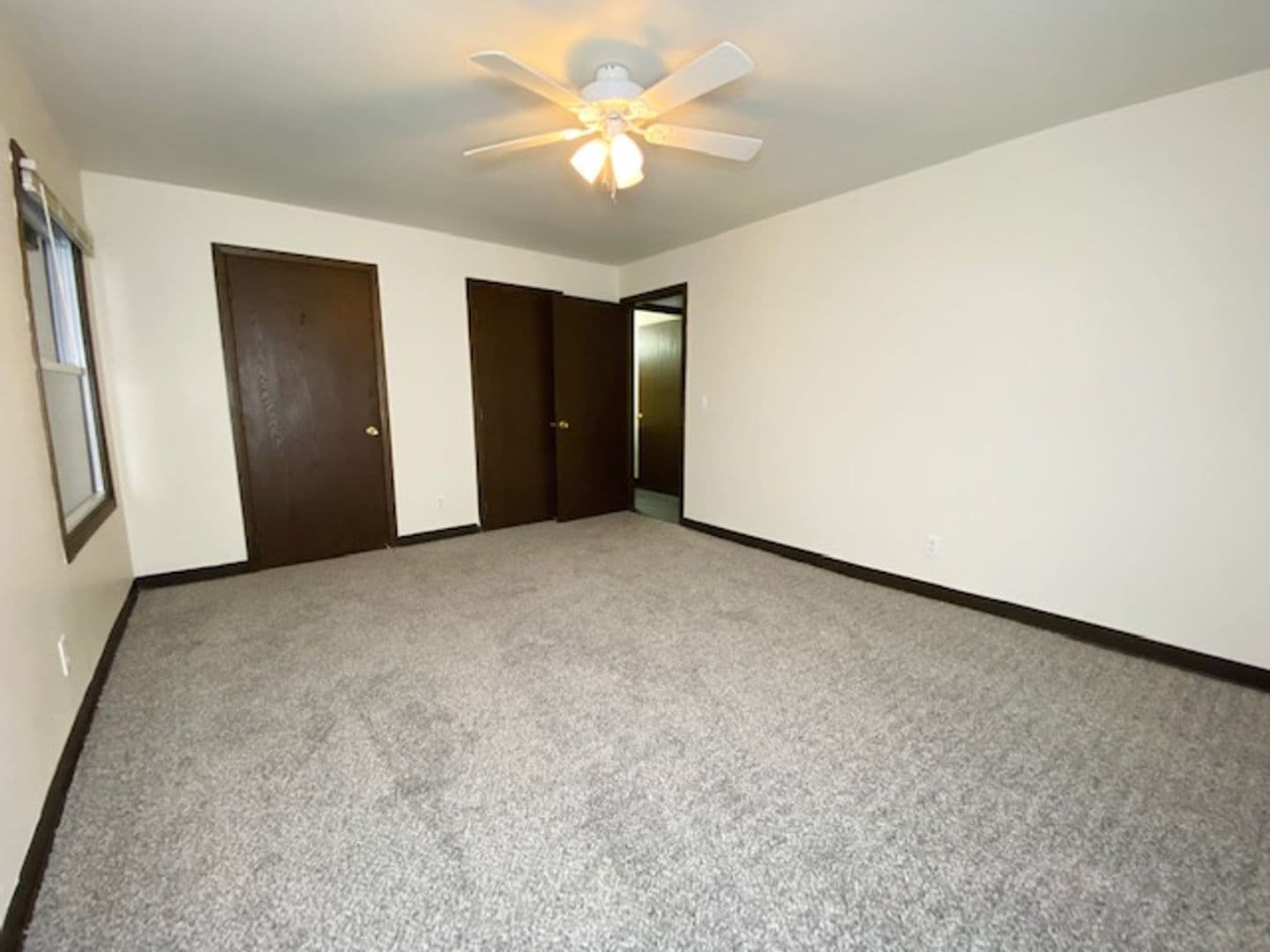 Marion Apartment: 101 Riverview Dr