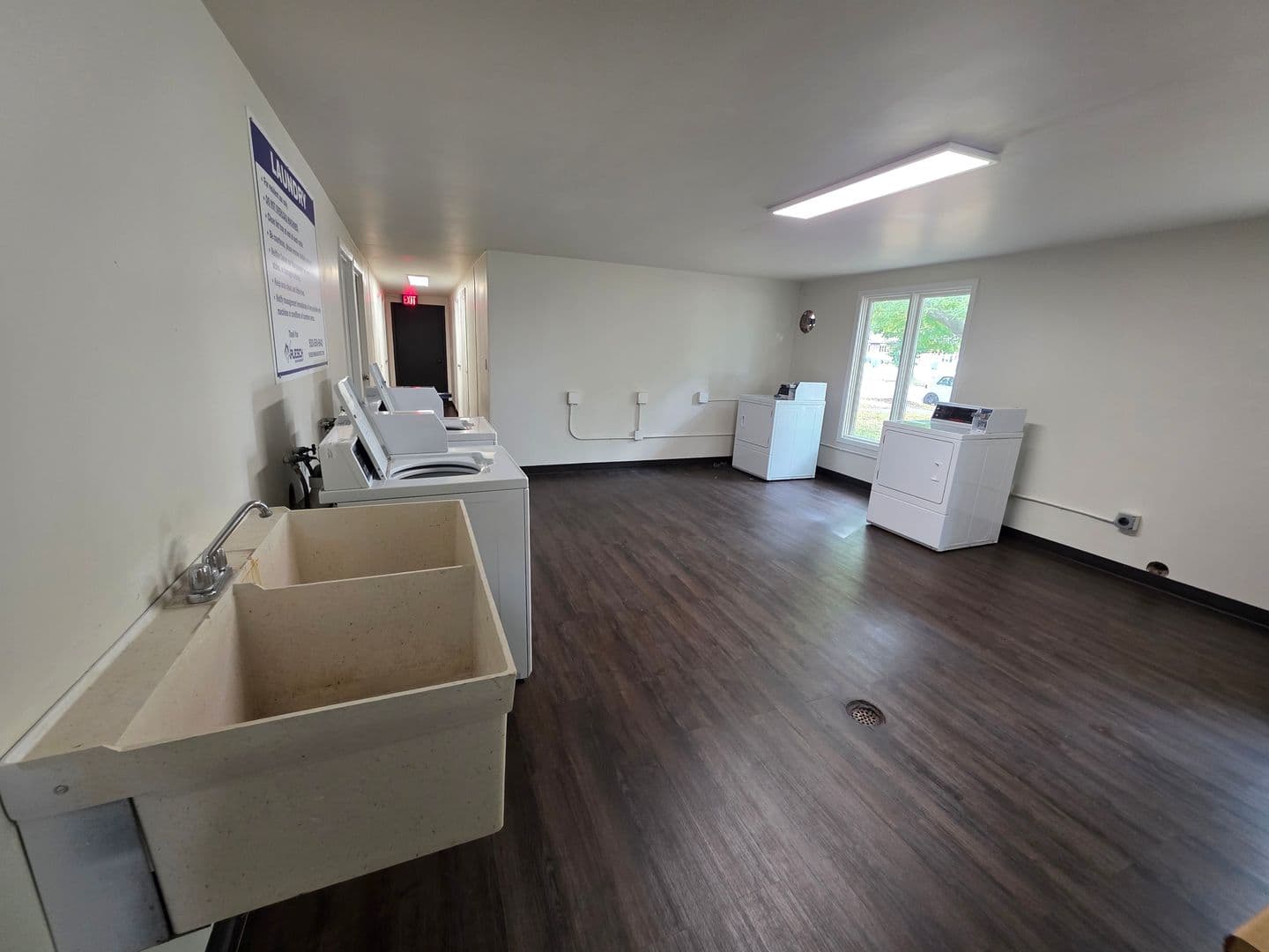 Green Bay Apartment: 1785 Edison Street