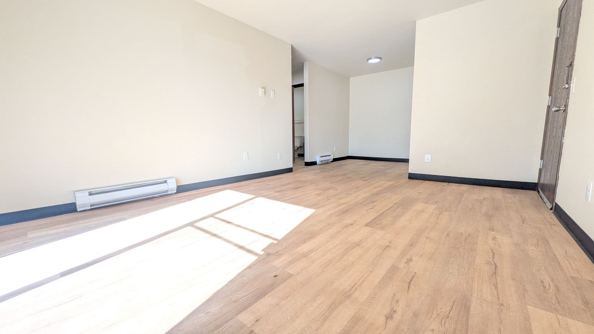 Stockbridge Apartment: 228 Enterprise St.