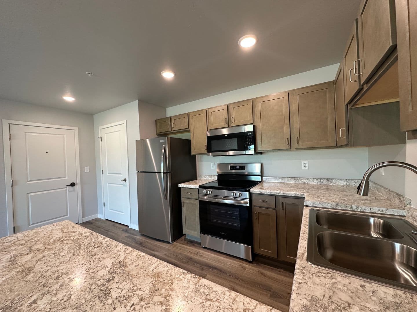 Bonduel Apartment: 204 East Express Way