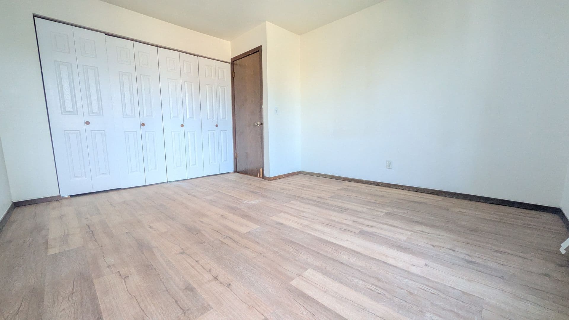 Appleton Apartment: 330-340 Wilson Ave.