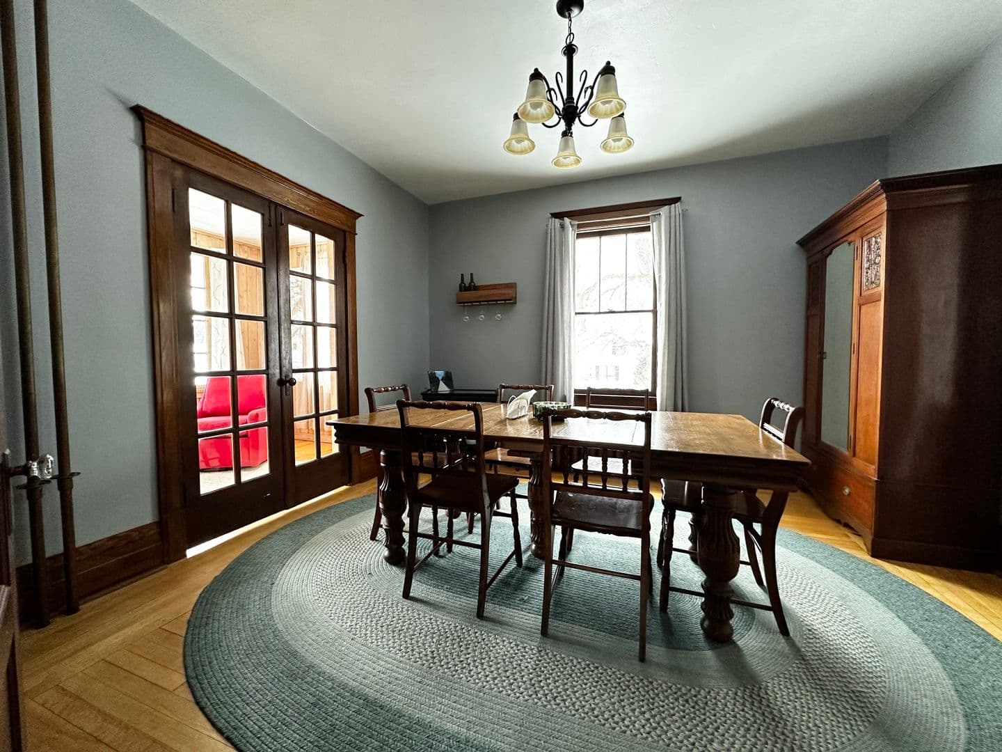 Sturgeon Bay Apartment: 610 Jefferson Street