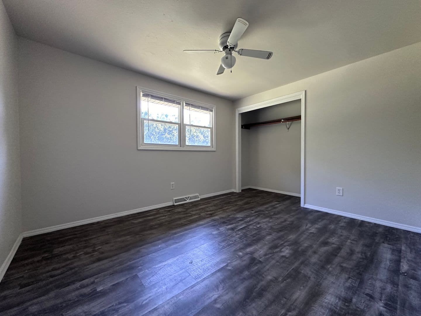 Green Bay Multiplex: 2746 Nicolet Dr