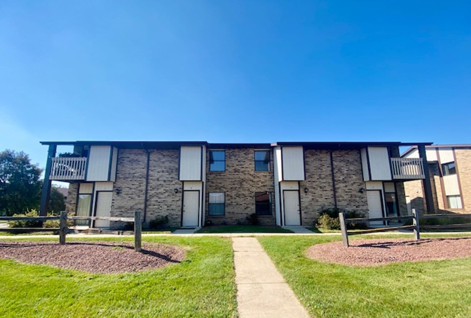 Green Bay Apartment: 1791 Eldorado Dr