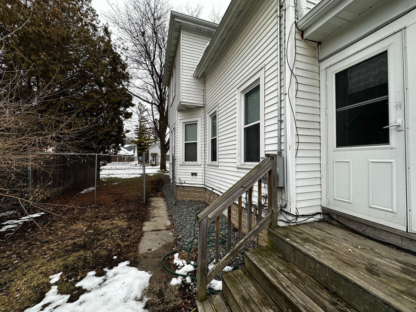 Green Bay Multiplex: 1350 Cherry St