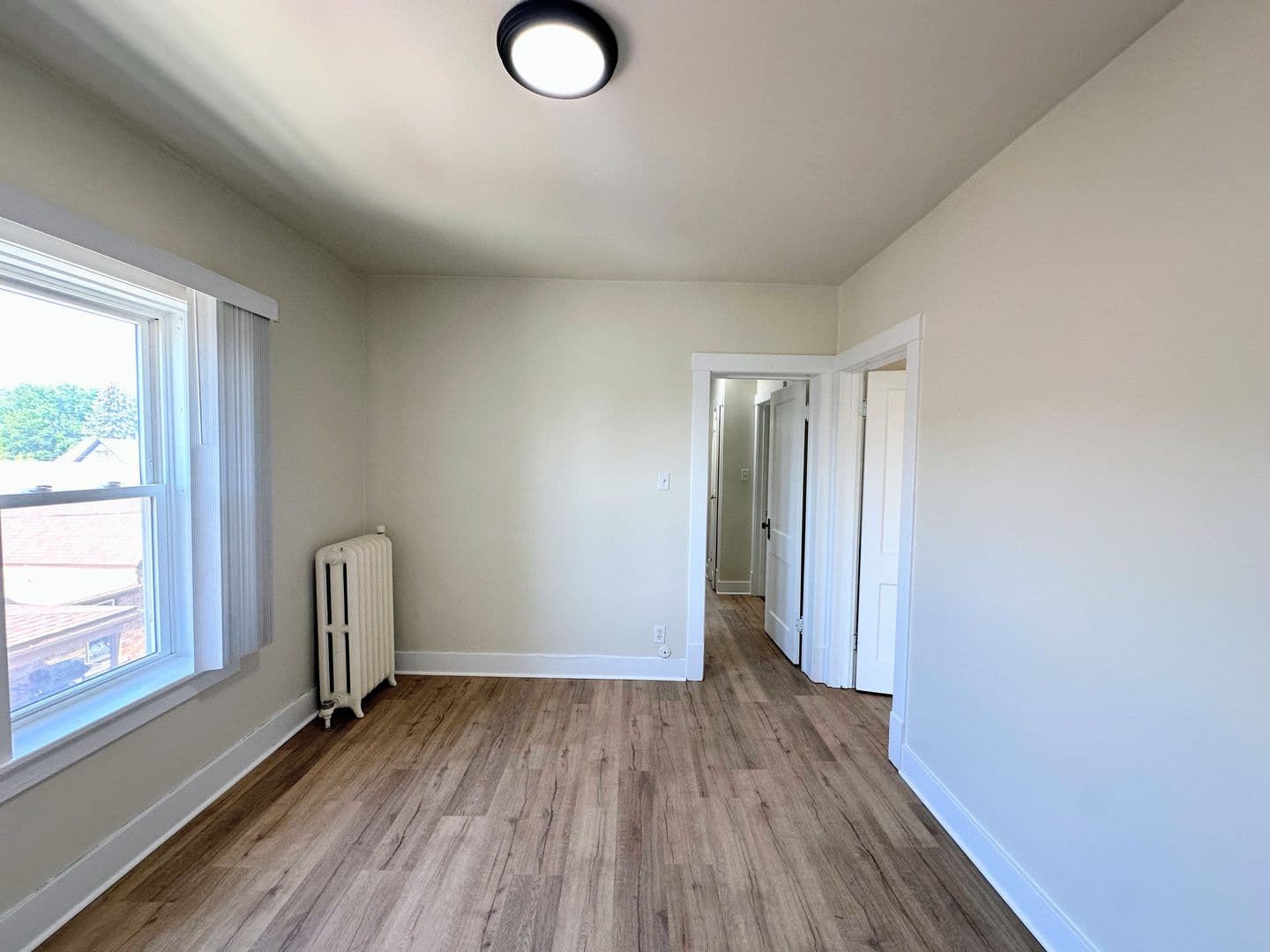 Manitowoc Apartment: 812 State Street