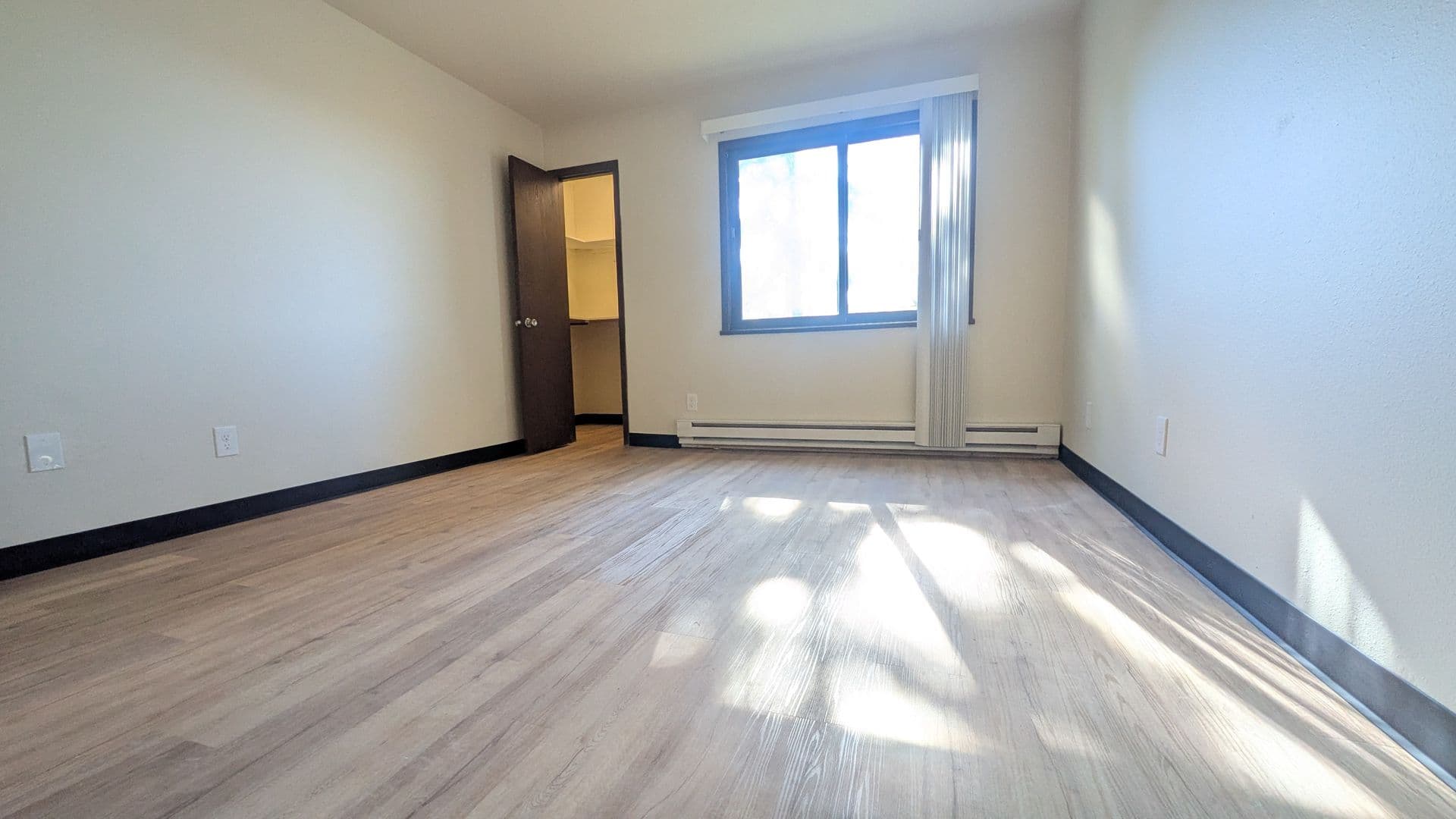 Stockbridge Apartment: 228 Enterprise St.