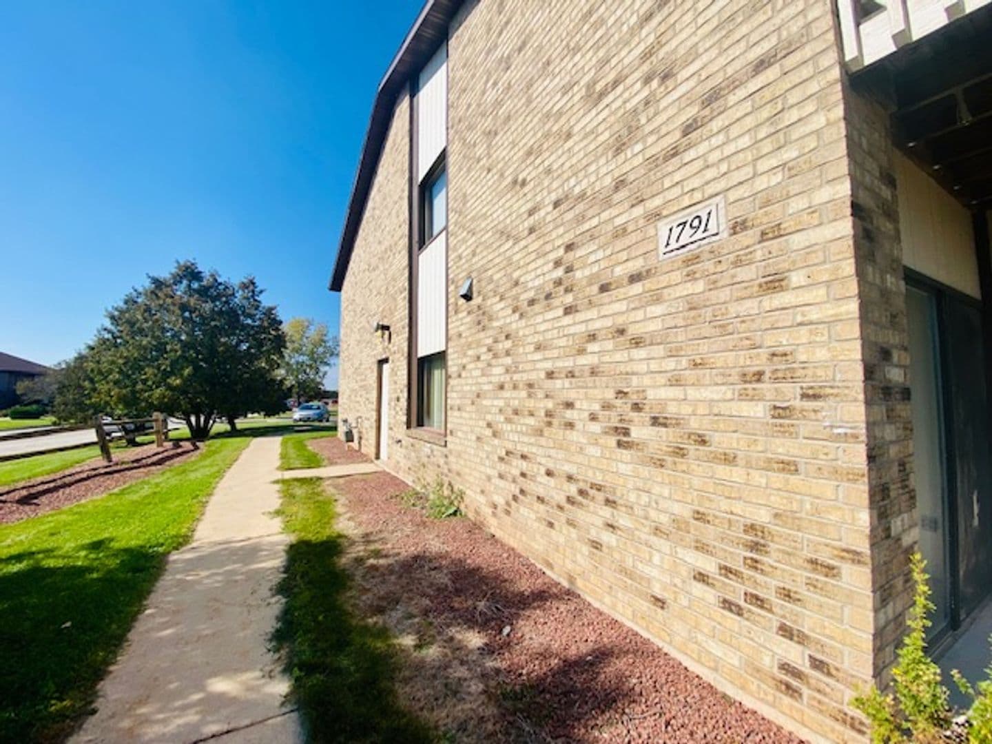 Green Bay Apartment: 1791 Eldorado Dr