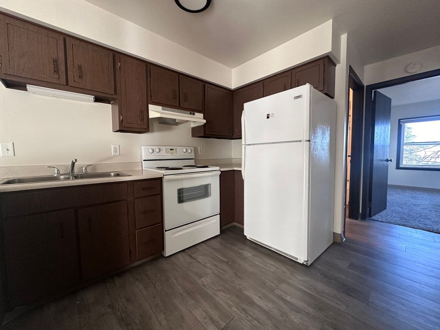Marion Apartment: 101 Riverview Dr
