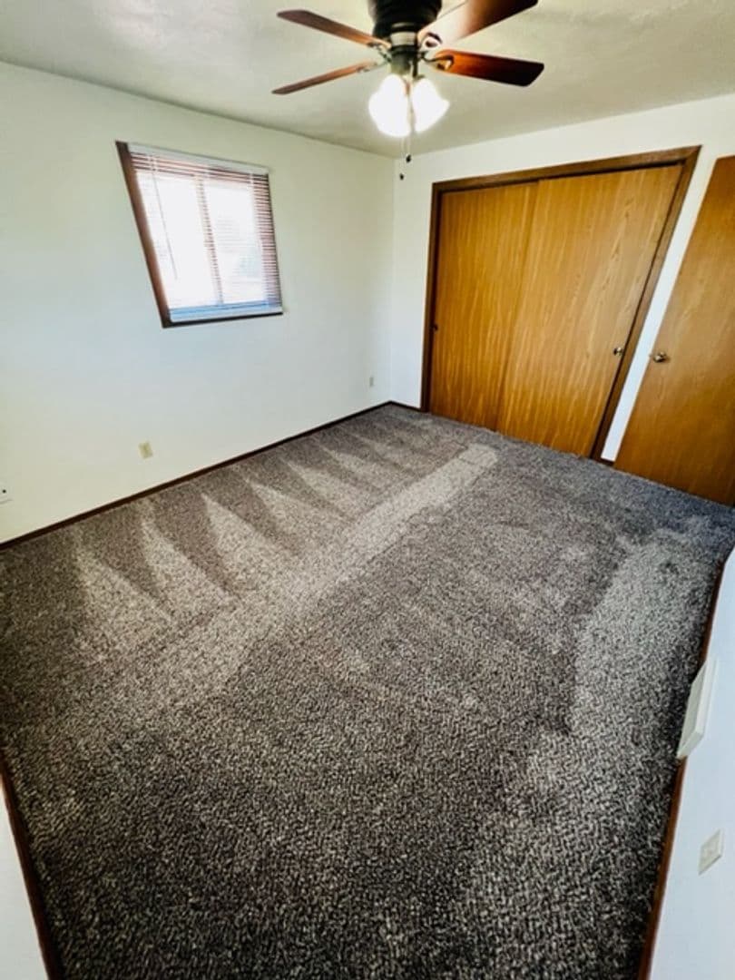 De Pere Apartment: 1180 Scheuring Rd