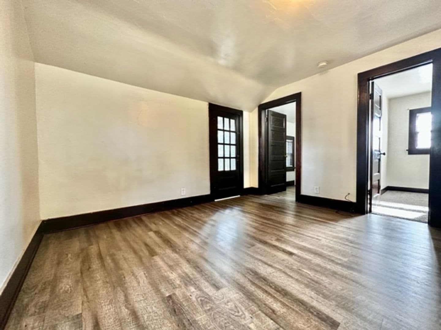 Green Bay Apartment: 717 Pine Street