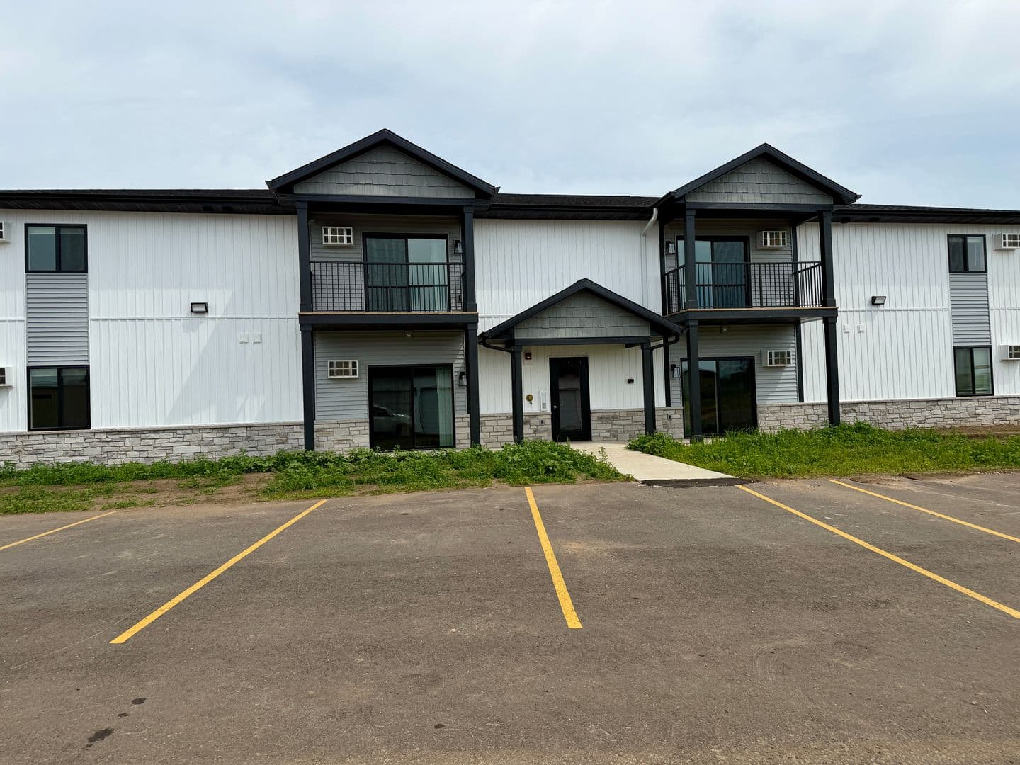 Bonduel Apartment: 204 East Express Way
