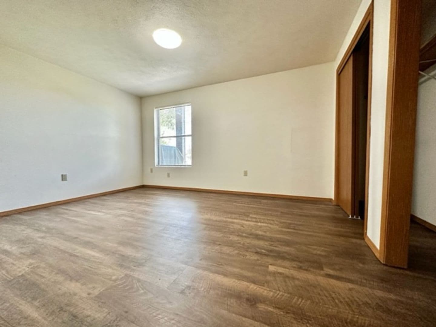 Green Bay Apartment: 1795 Eldorado Dr.