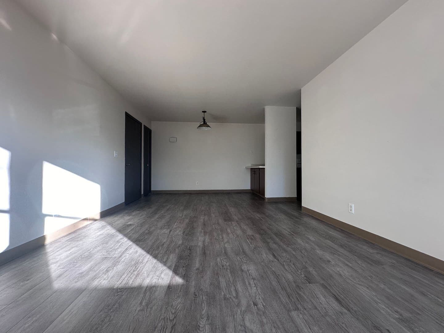 Marion Apartment: 101 Riverview Dr