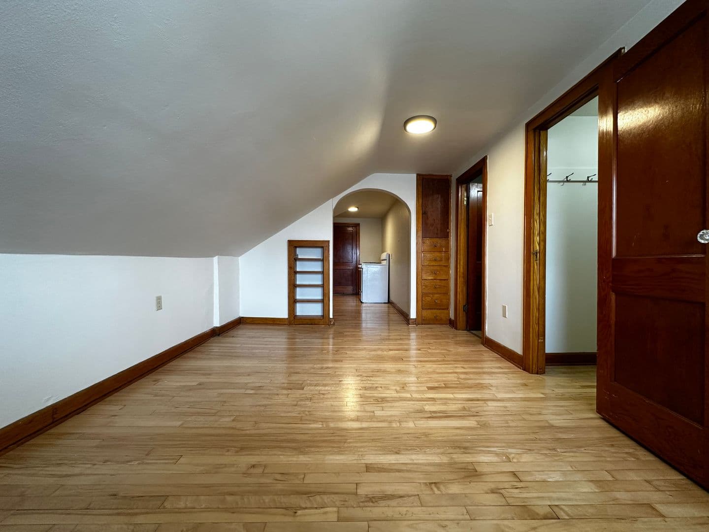 Green Bay Apartment: 822 Pine Street