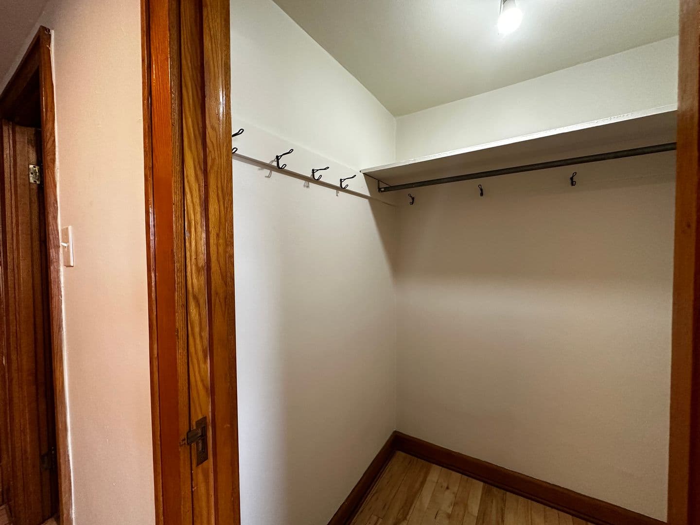 Green Bay Apartment: 822 Pine Street