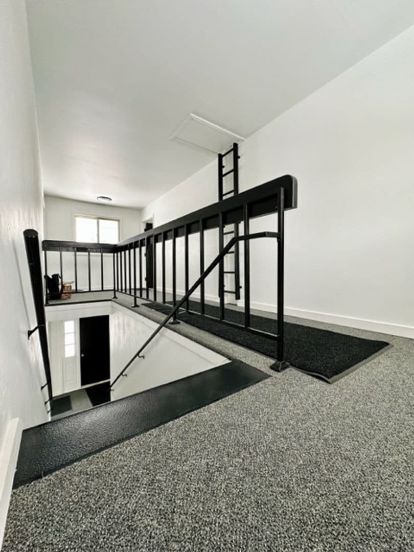Shawano Apartment: 118 W Prairie St