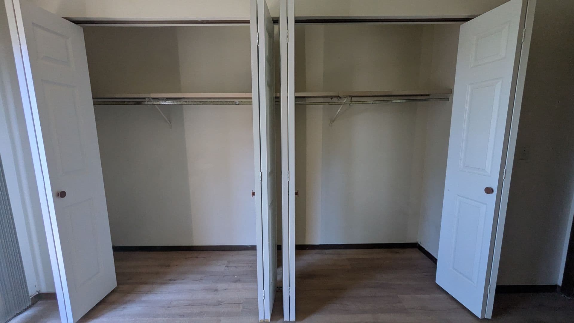 Appleton Apartment: 330-340 Wilson Ave.