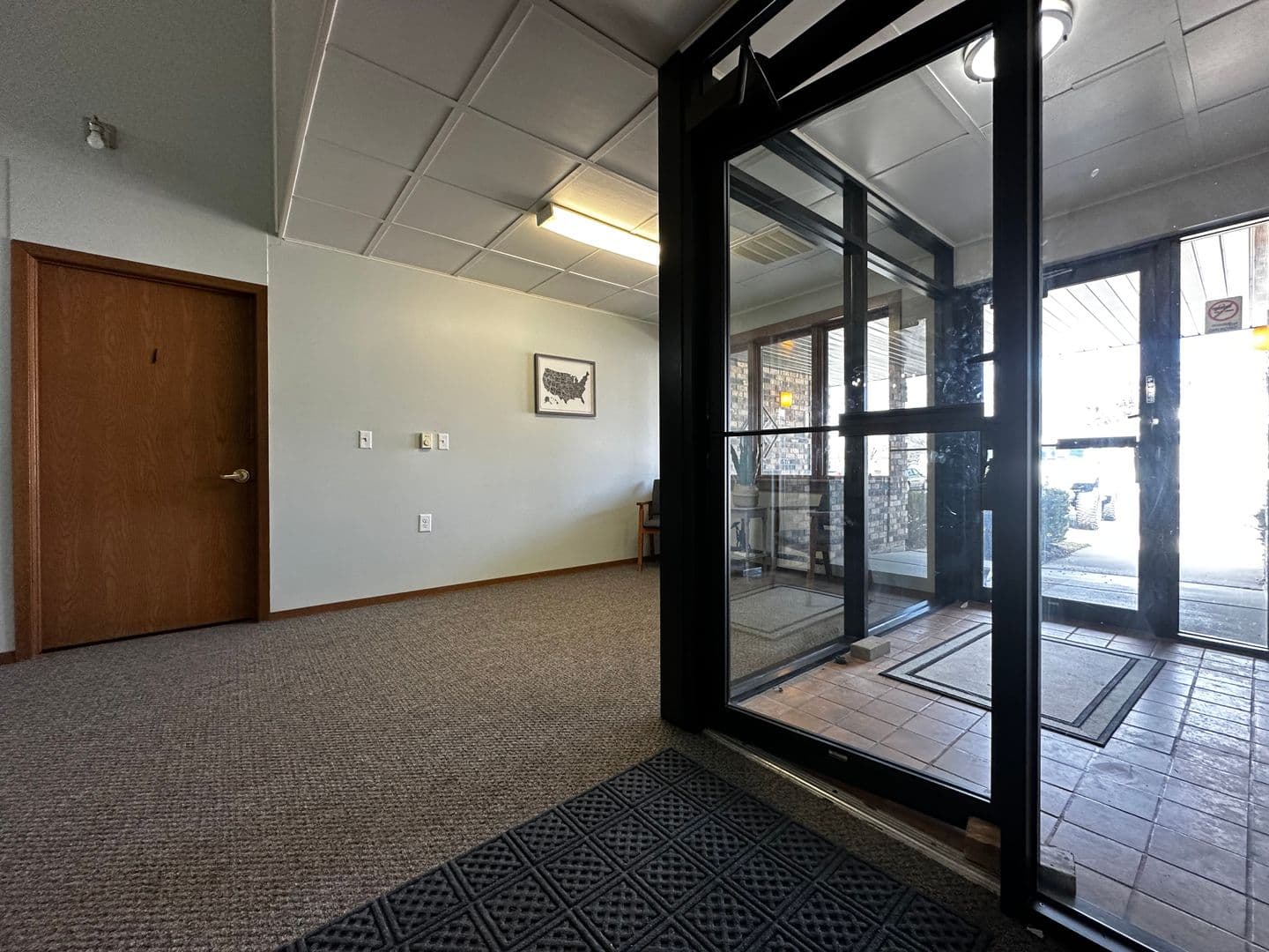 Hilbert Apartment: 135 S 3rd St.