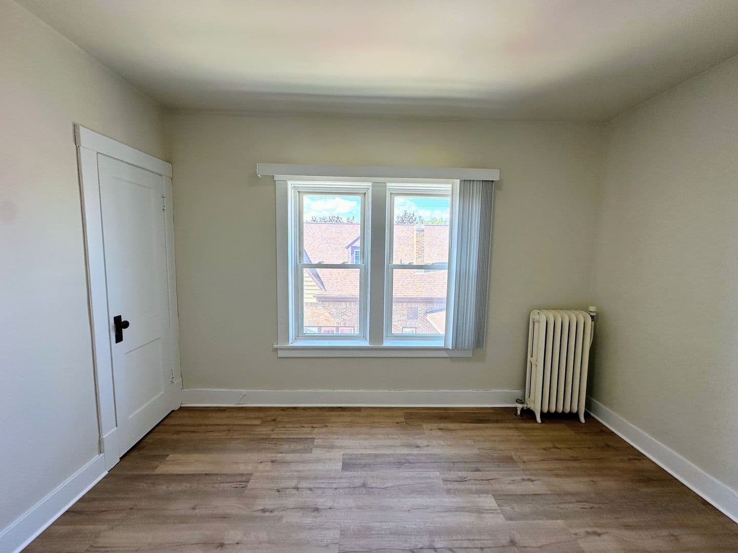 Manitowoc Apartment: 812 State Street