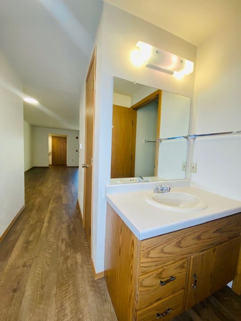 Green Bay Apartment: 1791 Eldorado Dr