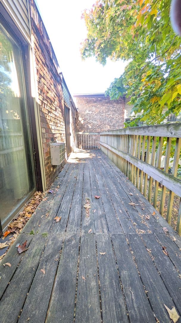 Appleton Apartment: 330-340 Wilson Ave.