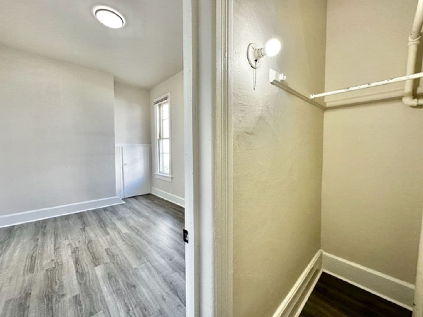 Green Bay Apartment: 338 S Quincy St