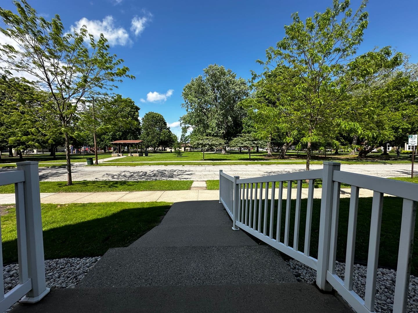 Green Bay Apartment: 822 Pine Street