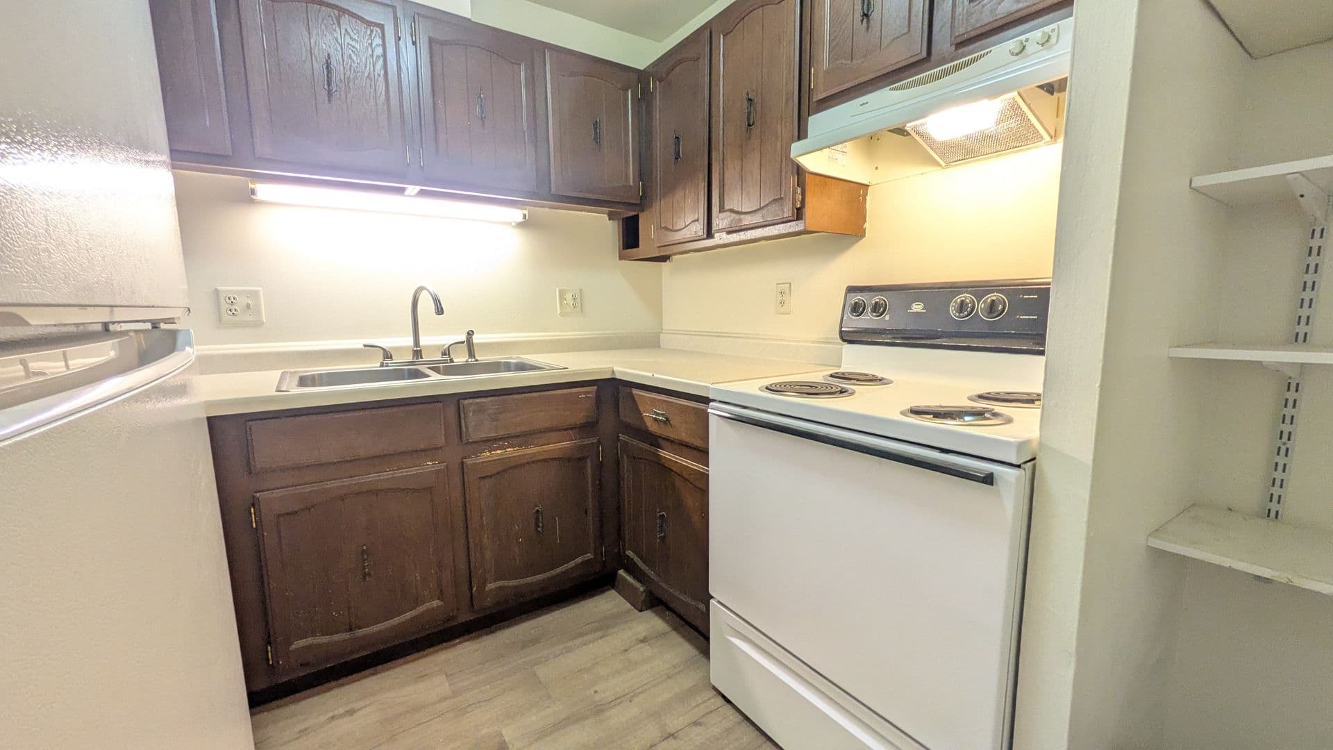 Appleton Apartment: 330-340 Wilson Ave.
