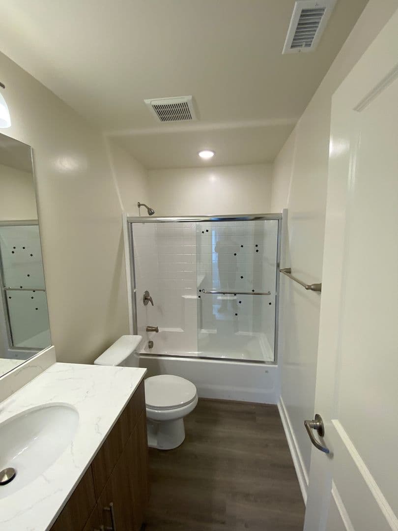 Santee Apartment: 9926 Buena Vista Avenue